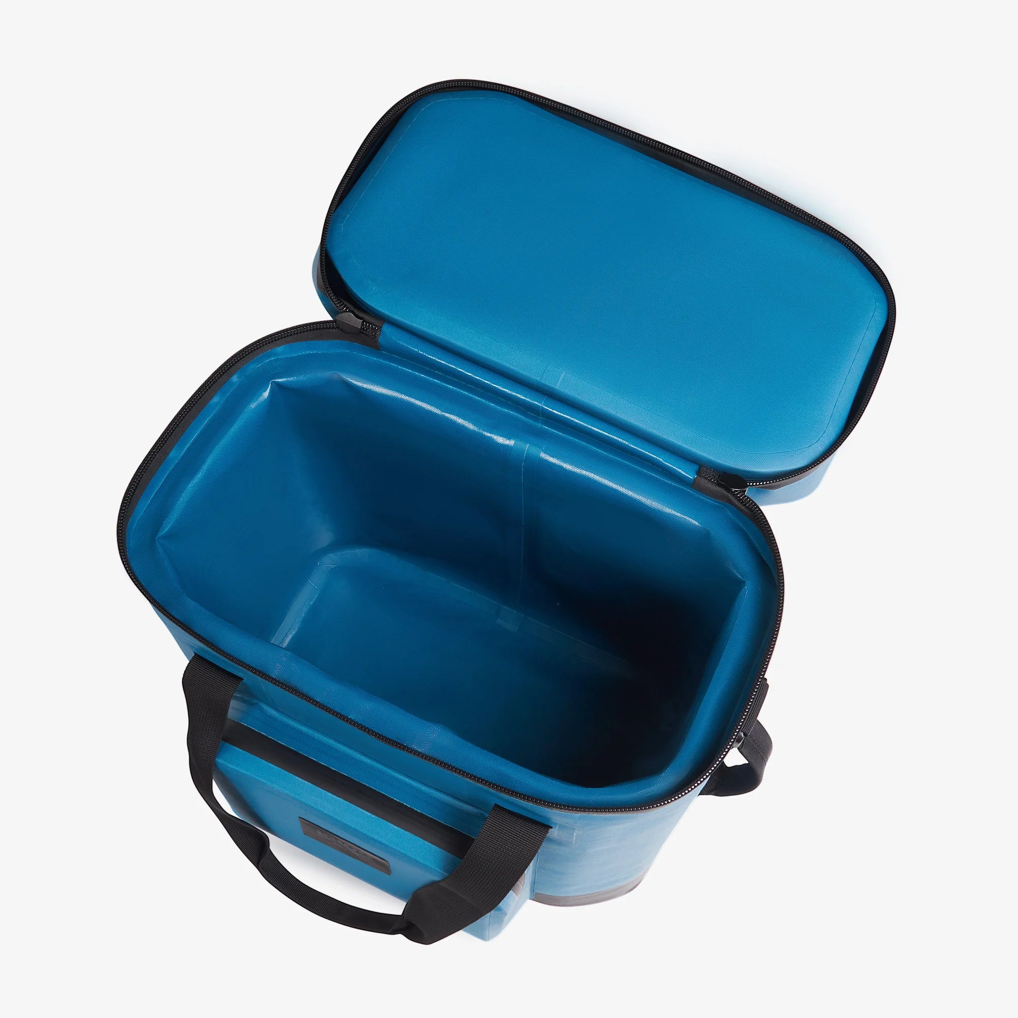 Igloo Durable Trailmate 30-Can Cooler Bag - Image 31