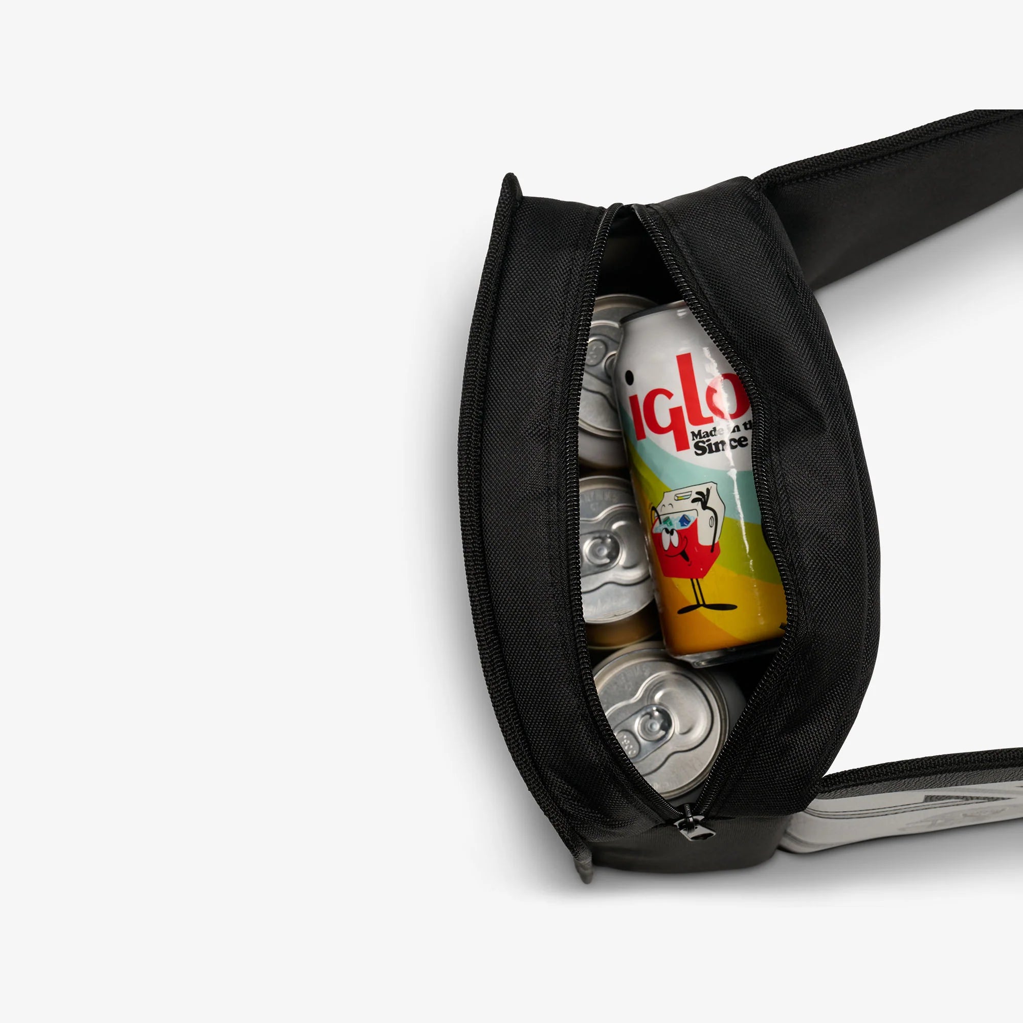 Igloo Durable NFL WWE Cooler Fanny Pack - Image 80