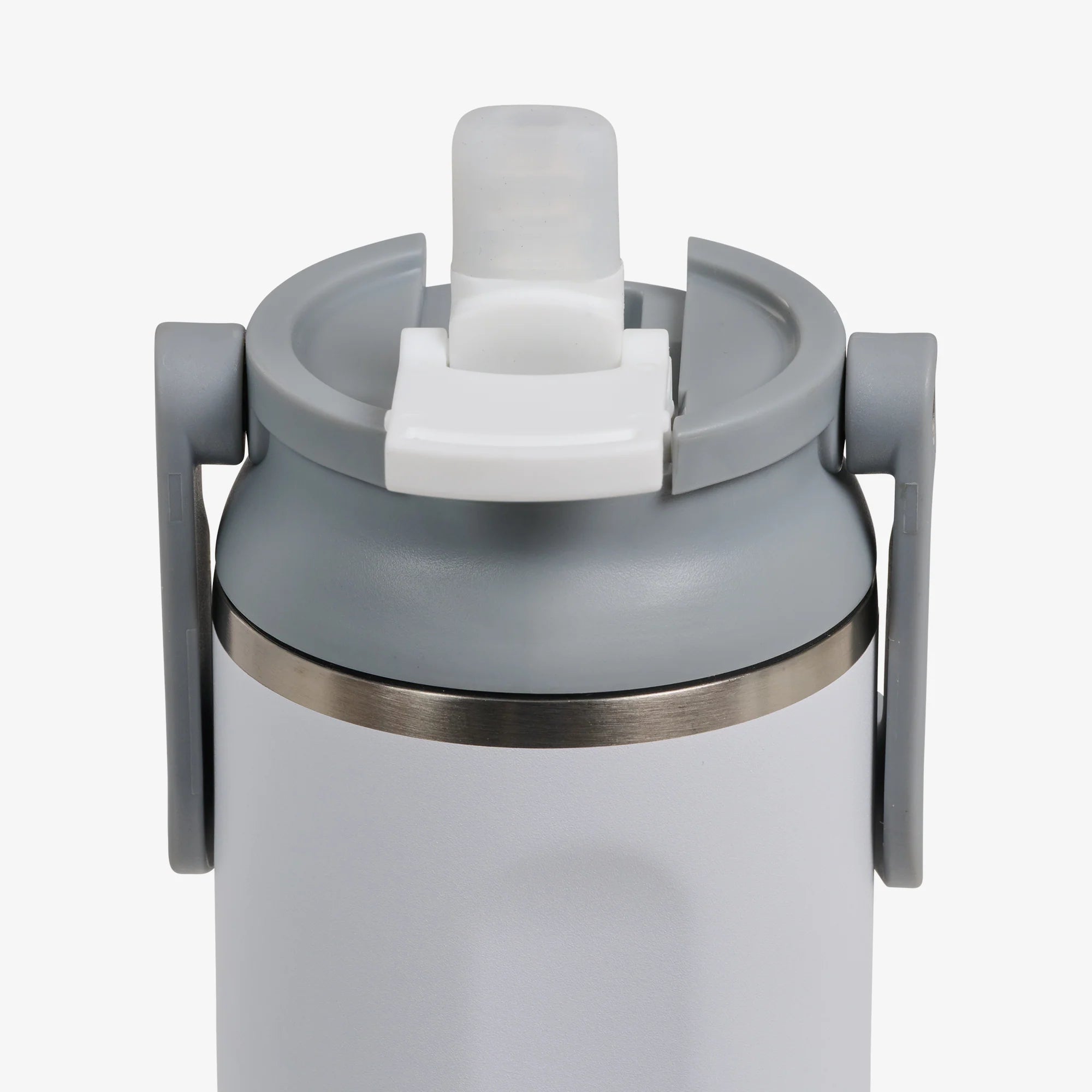 Igloo Durable 20 Oz Sport Sipper Bottle - Image 73