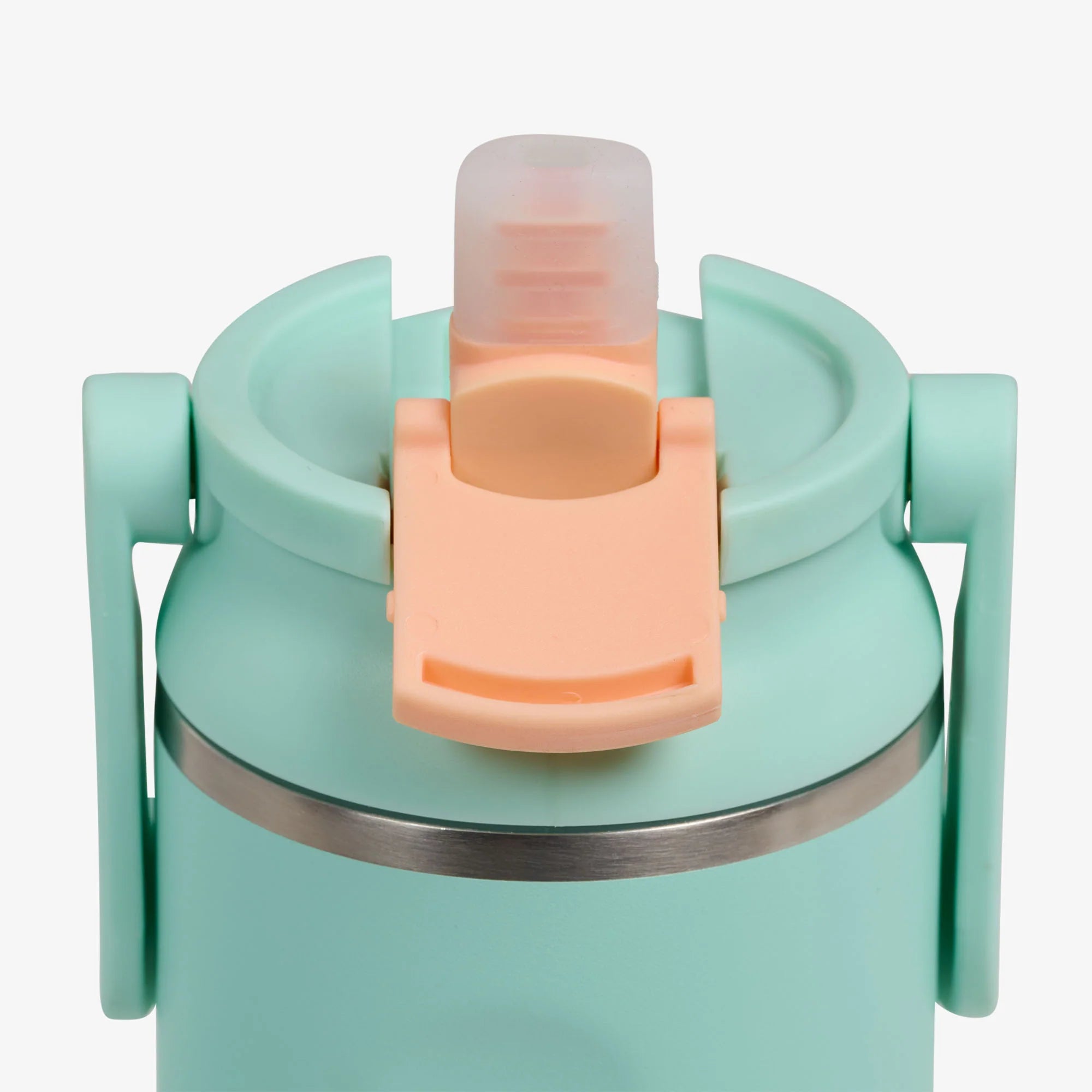 Igloo Durable 20 Oz Sport Sipper Bottle - Image 37
