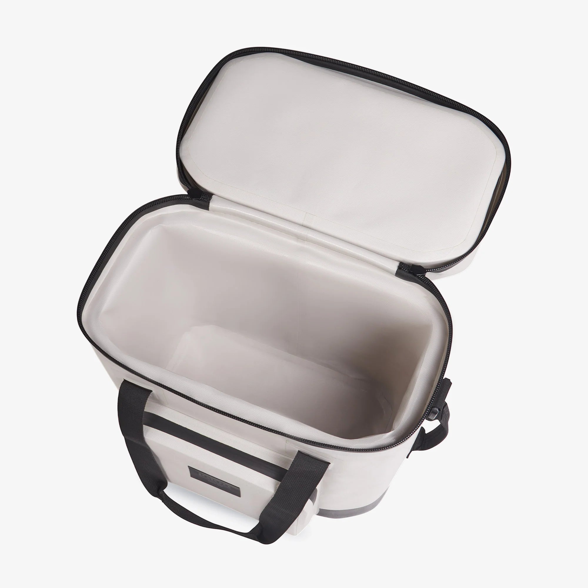 Igloo Durable Trailmate 30-Can Cooler Bag - Image 19