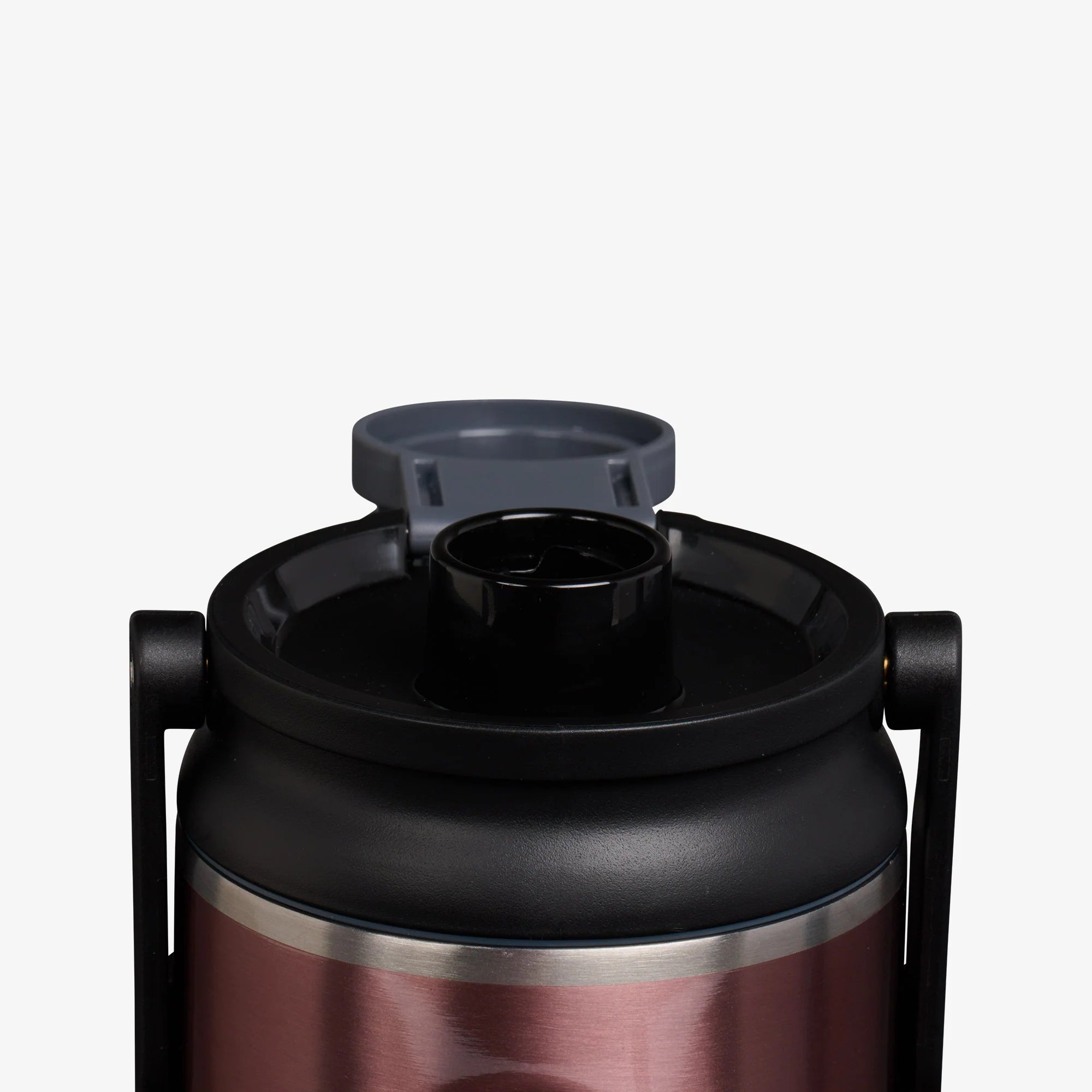 Igloo Durable 36 Oz Twist n Chug Bottle - Image 55