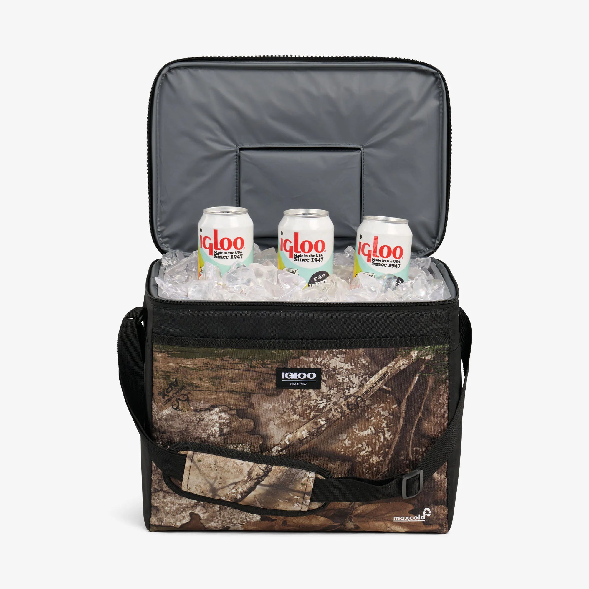 Igloo Durable Realtree APX HLC 28-Can Bag - Image 3