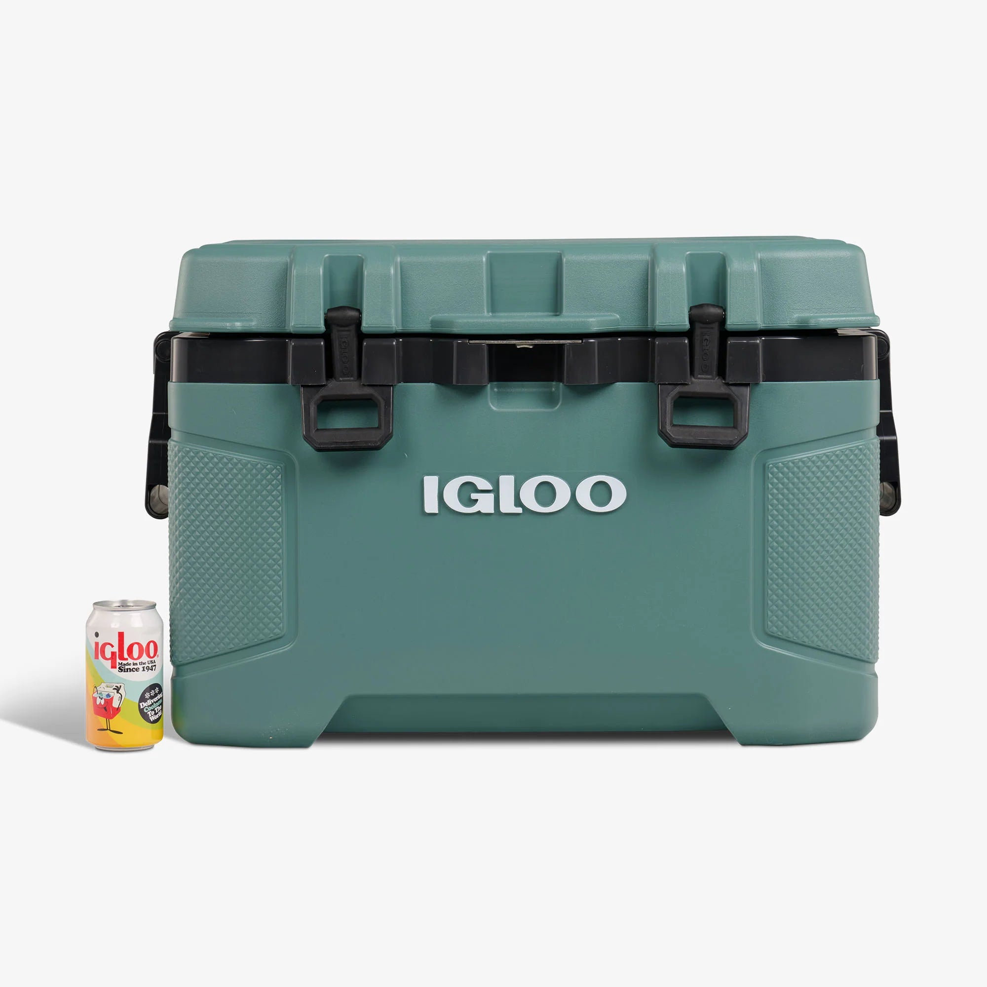 Igloo Durable Trailmate 52 Qt Roller Cooler - Image 24