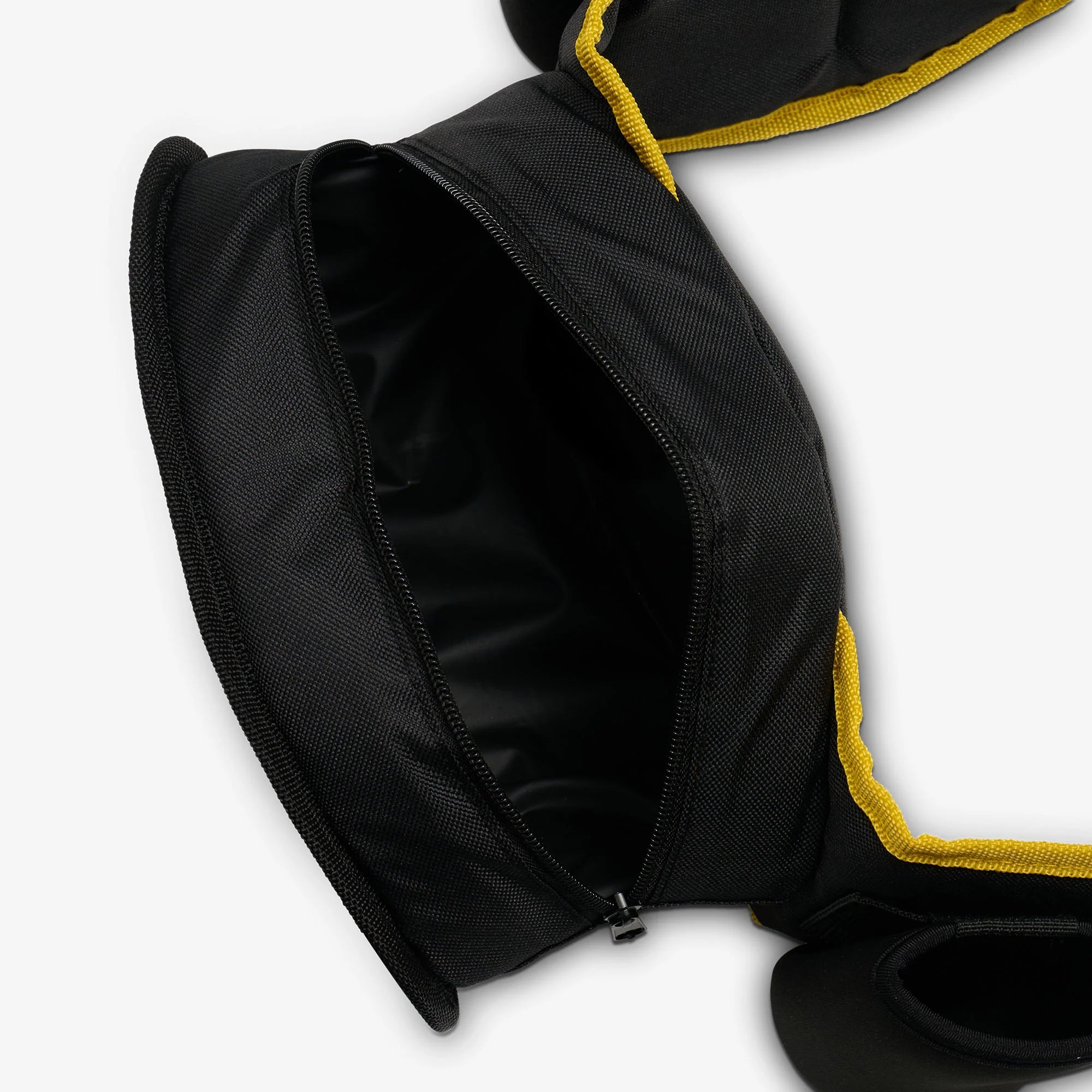 Igloo Durable DC Super Heroes Batman Belt Fanny Pack Cooler - Image 3